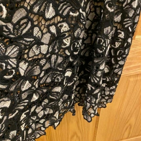 Alice+OliviaNoreen Floral Lace Midi Dress, Black/G - Picture 13 of 16